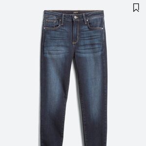 Just Black skinny jeans, mid rise, size 6 with a 26.5 inch inseam